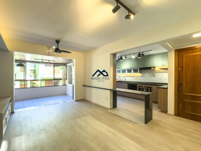 Apartamento no Bairro Tristeza